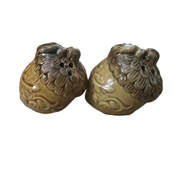 Vintage Acorn Salt and Pepper Shakers Brown Fall Small‎ - Picture 1 of 4